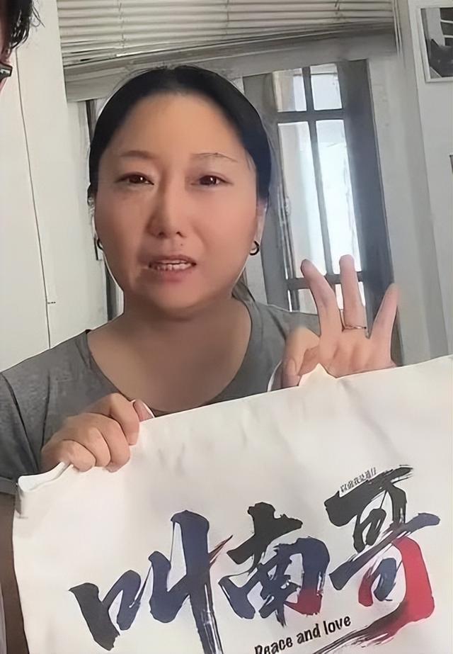 火的苏超足球联赛抢票实测：7分钟被抢空尊龙凯时刚刚“苏超”发布首条微博！爆(图2)